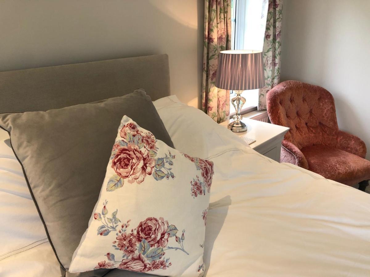 Whiteways Farmhouse Buckland Newton Εξωτερικό φωτογραφία
